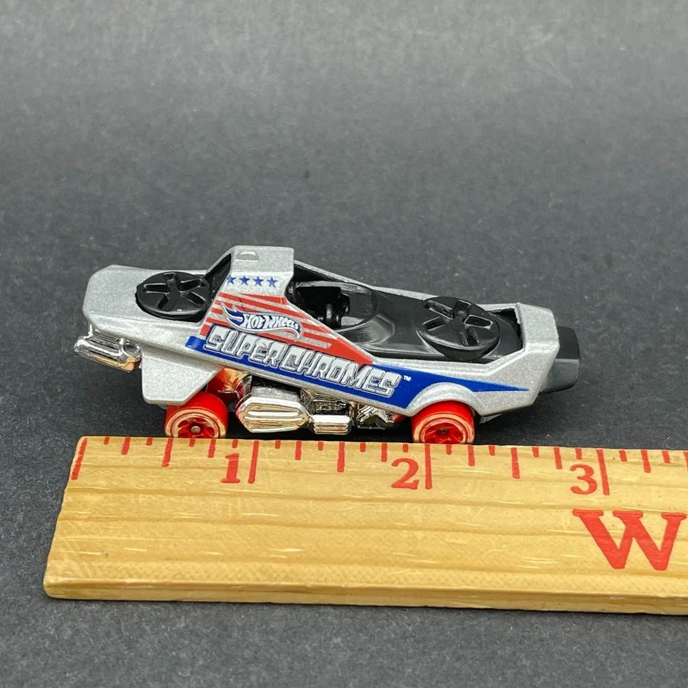 Hot Wheels Super Chromes Hover & Out Silver Vehicle Diecast 1/64 Scale